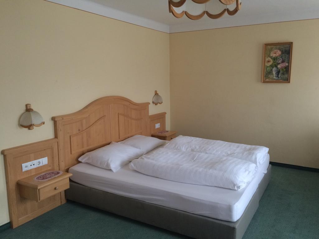 Gasthof Knappenwirt Tamsweg Quarto foto